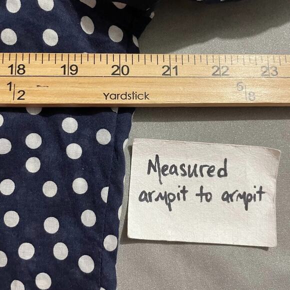 Coldwater Creek Button Up Shirt Womens Size Large No Iron Navy Polka Dot Preppy - Picture 10 of 12